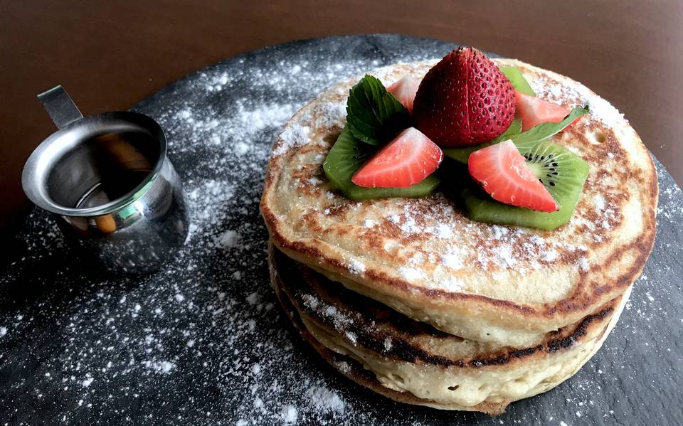 Hot cakes de avena, manzana y canela, perfectos para desayunar desayuno  saludable fibra recetas cocina comida - El Sol de Zacatecas | Noticias  Locales, Policiacas, sobre México, Zacatecas y el Mundo