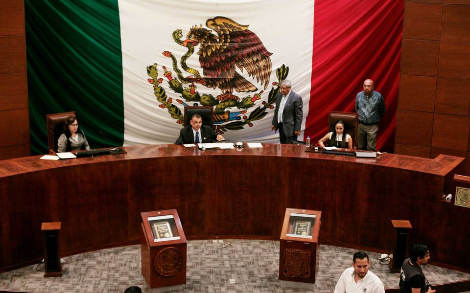 No pasó! Rechaza Legislatura matrimonio igualitario en Zacatecas - El Sol  de Zacatecas | Noticias Locales, Policiacas, sobre México, Zacatecas y el  Mundo