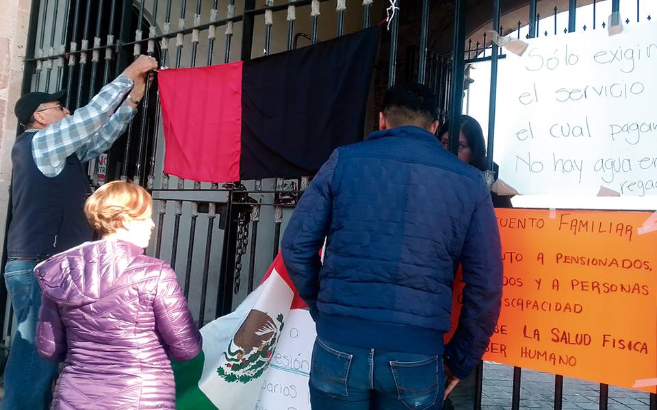 Exigen mejor servicio en alberca olímpica de Guadalupe - El Sol de  Zacatecas | Noticias Locales, Policiacas, sobre México, Zacatecas y el Mundo